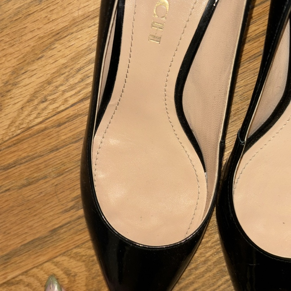 Coach 
SLOANE PUMP - Picture 6 of 7